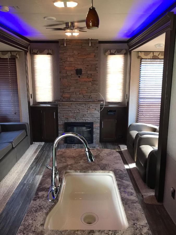 Orchard Queen Motel & Rv Park Middleton エクステリア 写真